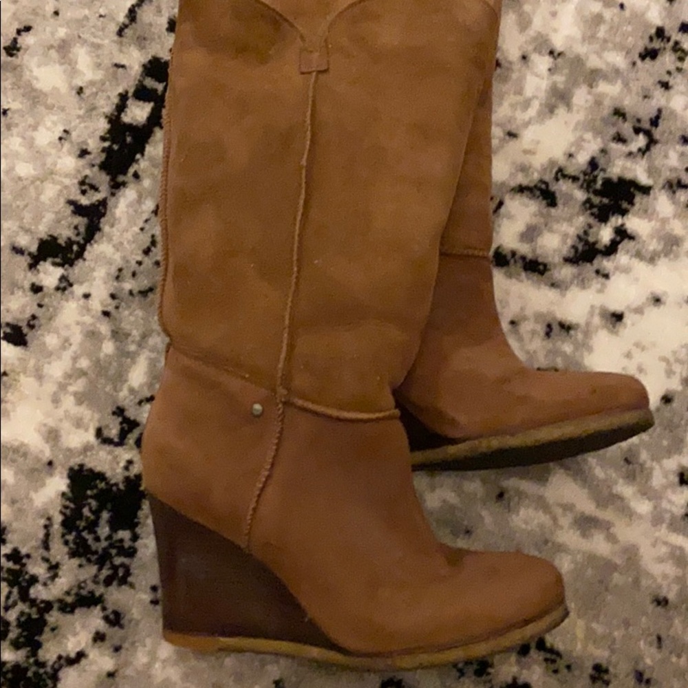 Ugg wedge boots